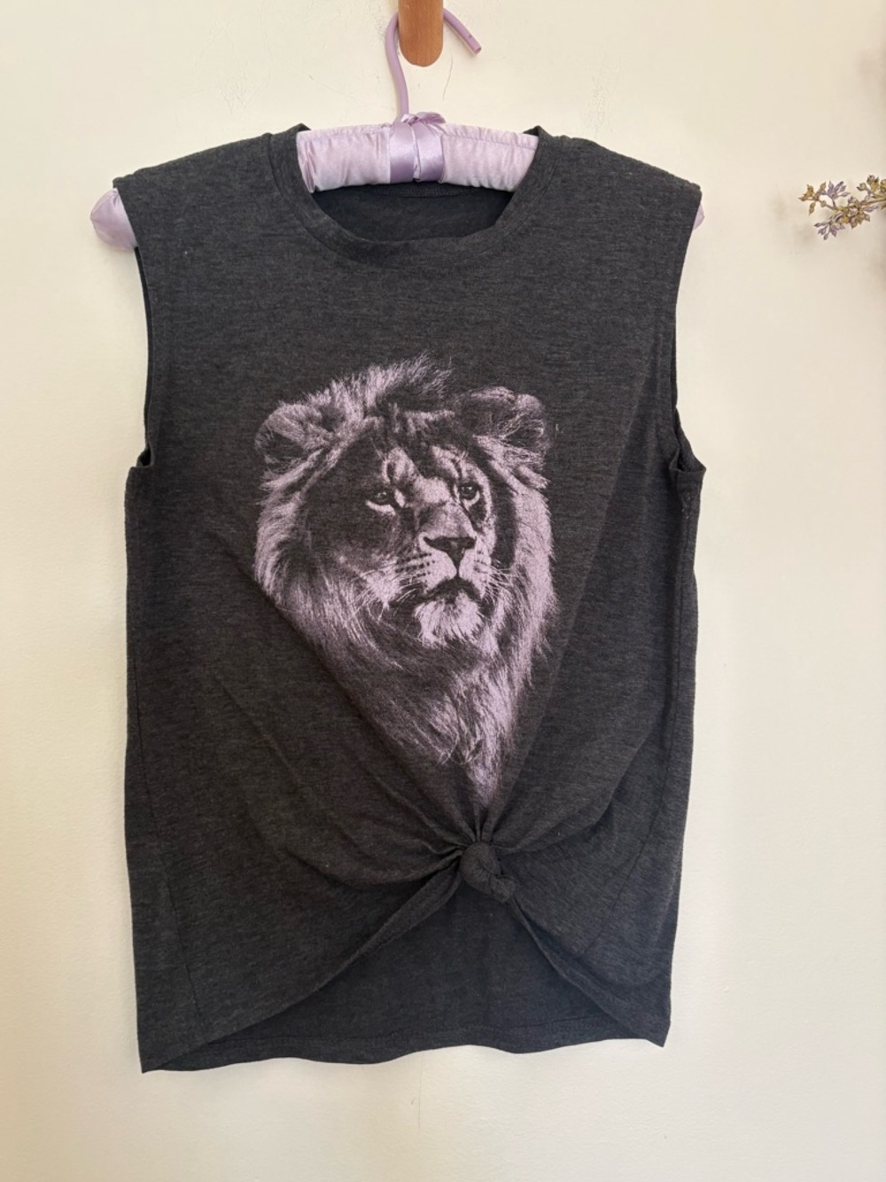 Charcoal Sleeveless Tee with Lion Graphic